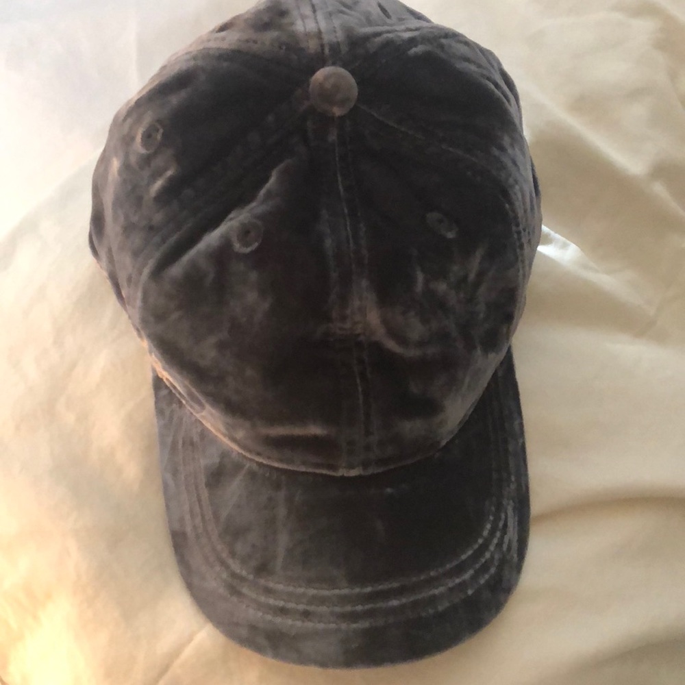 Gray silver velvet baseball cap